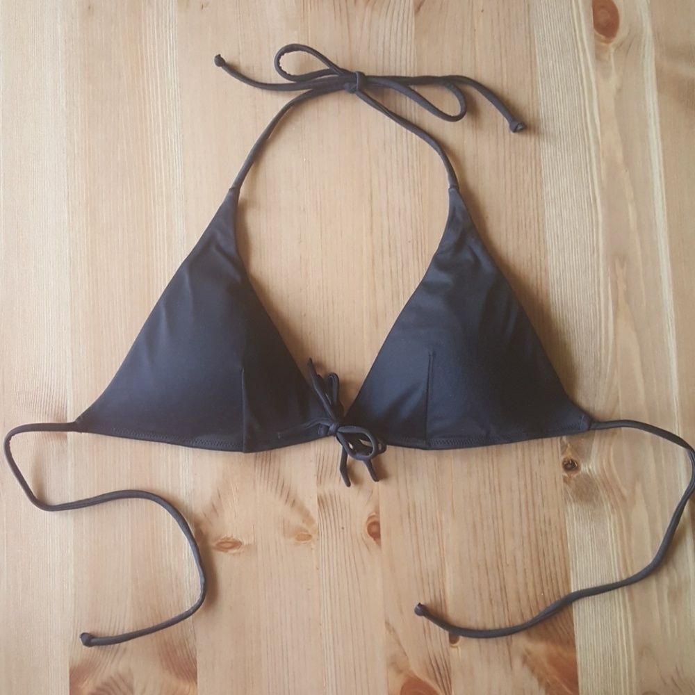 Black triangle push up bikini top