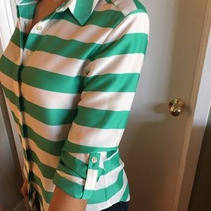 Ann Taylor green & white top!