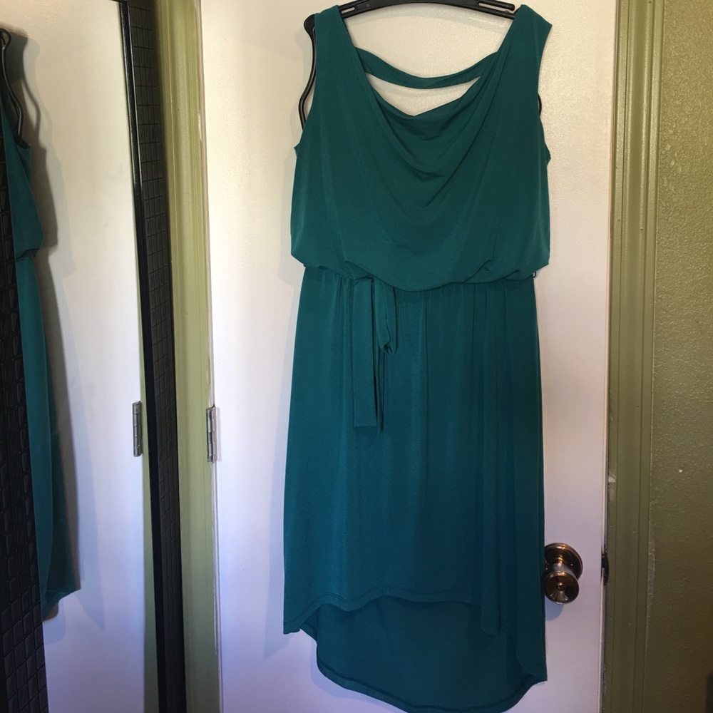 Green dress size 8