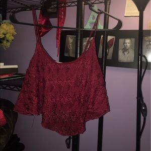 Super cute crop top!