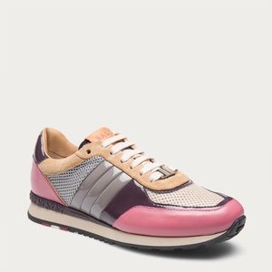 Meet your Posher, Caline