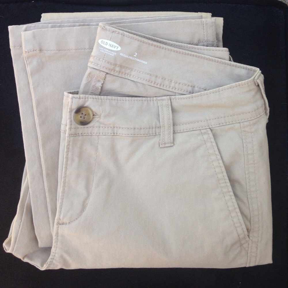 NWOT Old Navy khaki pants