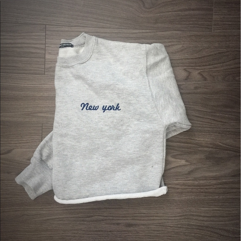 BRANDY MELVILLE CROPPED SWEATER