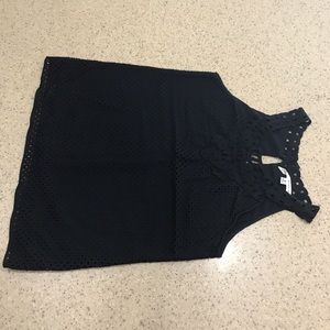 Black knitted tank top!