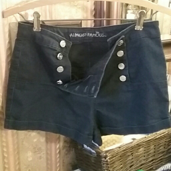 2 pairs!  Cute sailor shorts! - Picture 4 of 4