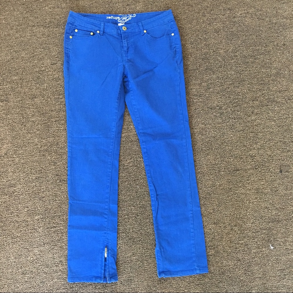 Refuge royal blue jeans with zipper accent, size 9