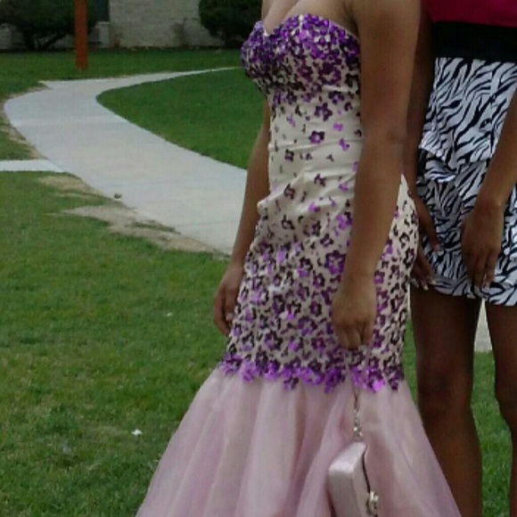 Formal Dress - Picture 1 of 5