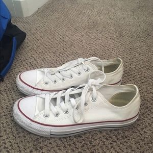 Converse Low Tops
