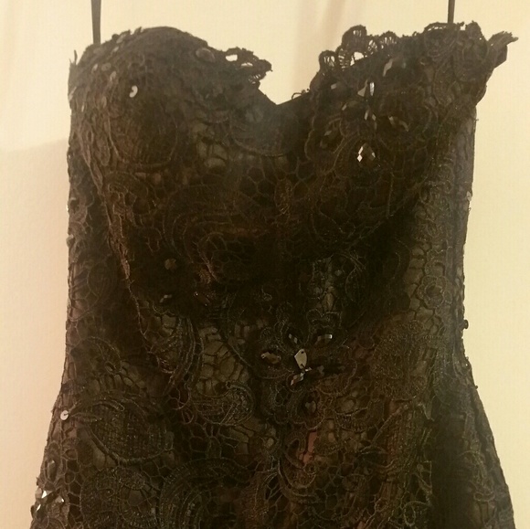 Black formal dress - Picture 2 of 4
