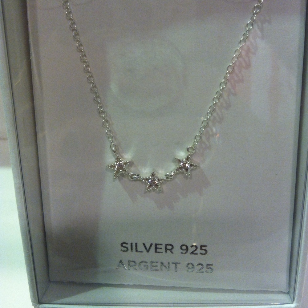 CZ studded sterling silver necklace w/pendent