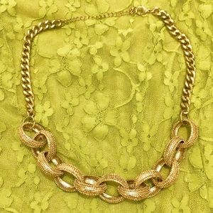 Gold chain necklace