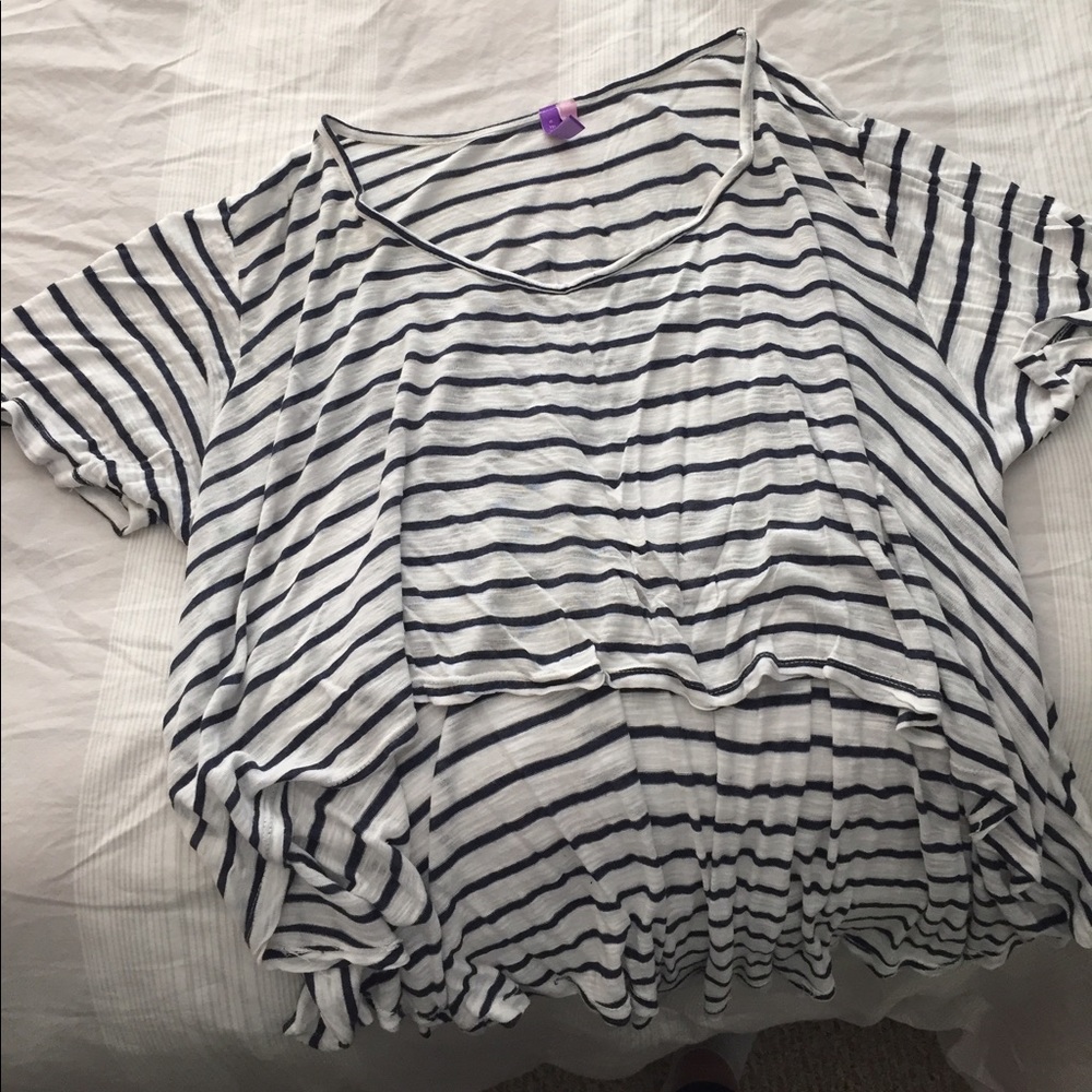 Emma & Sam cropped tee