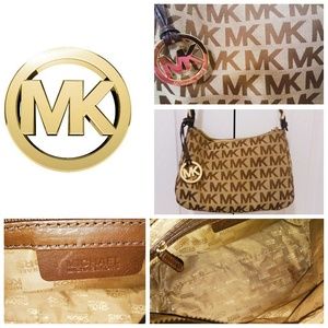 🚨 Michael Kors HandBag 🚨
