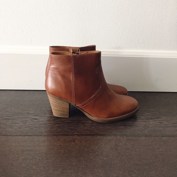 Madewell Shoes - MADEWELL Zip-up Boots