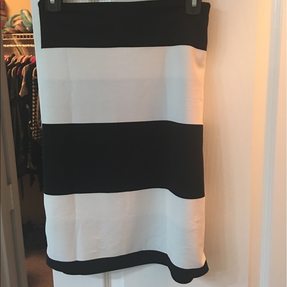 BNWT LuLaRoe Cassie