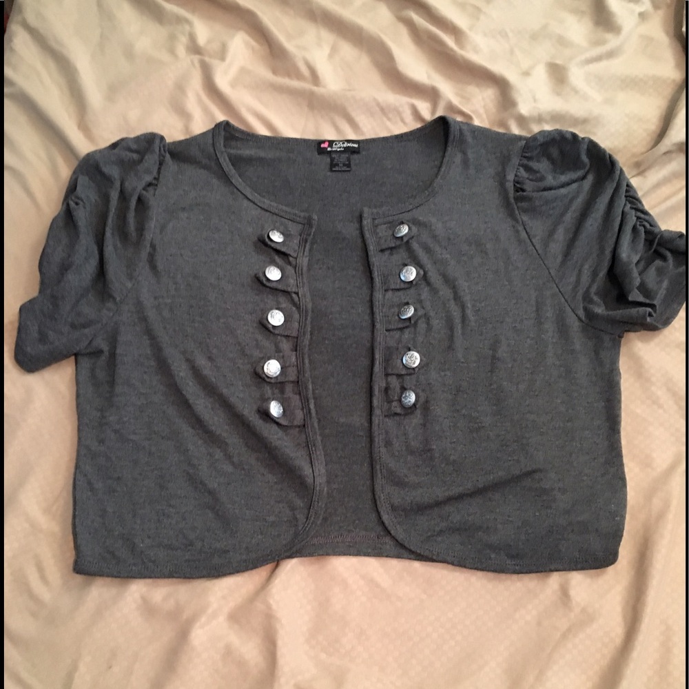 Cropped open grey cardigan