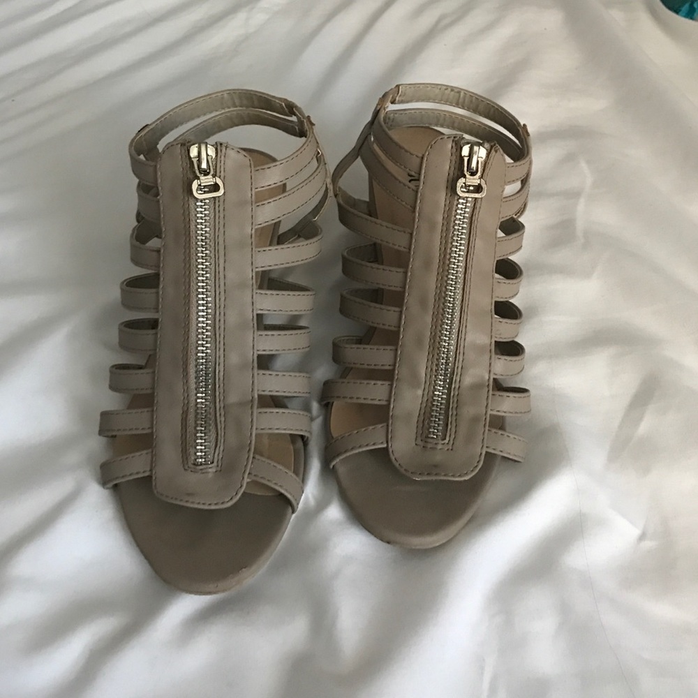 Zipper short wedges
