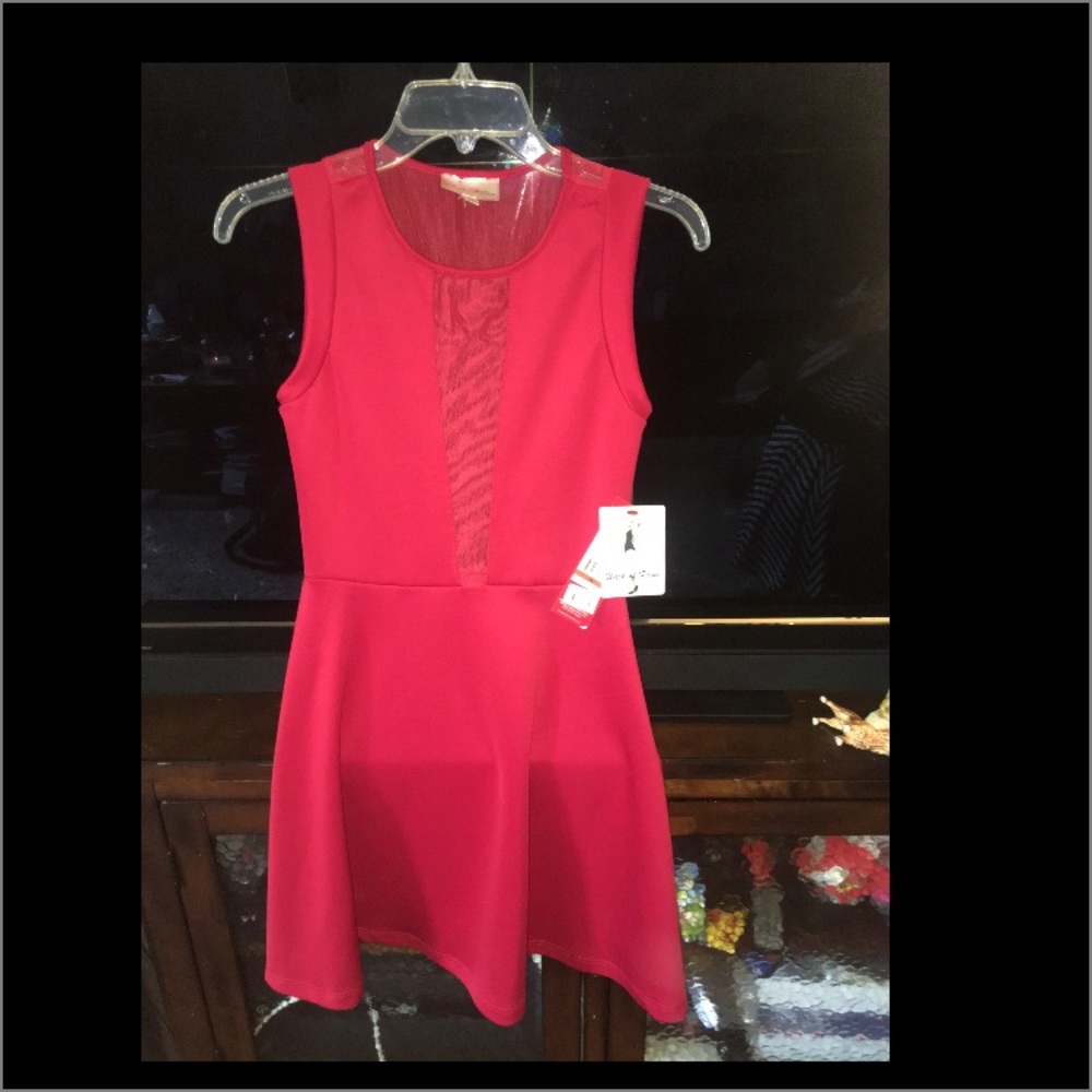 NWT Marilyn Monroe red dress xs.