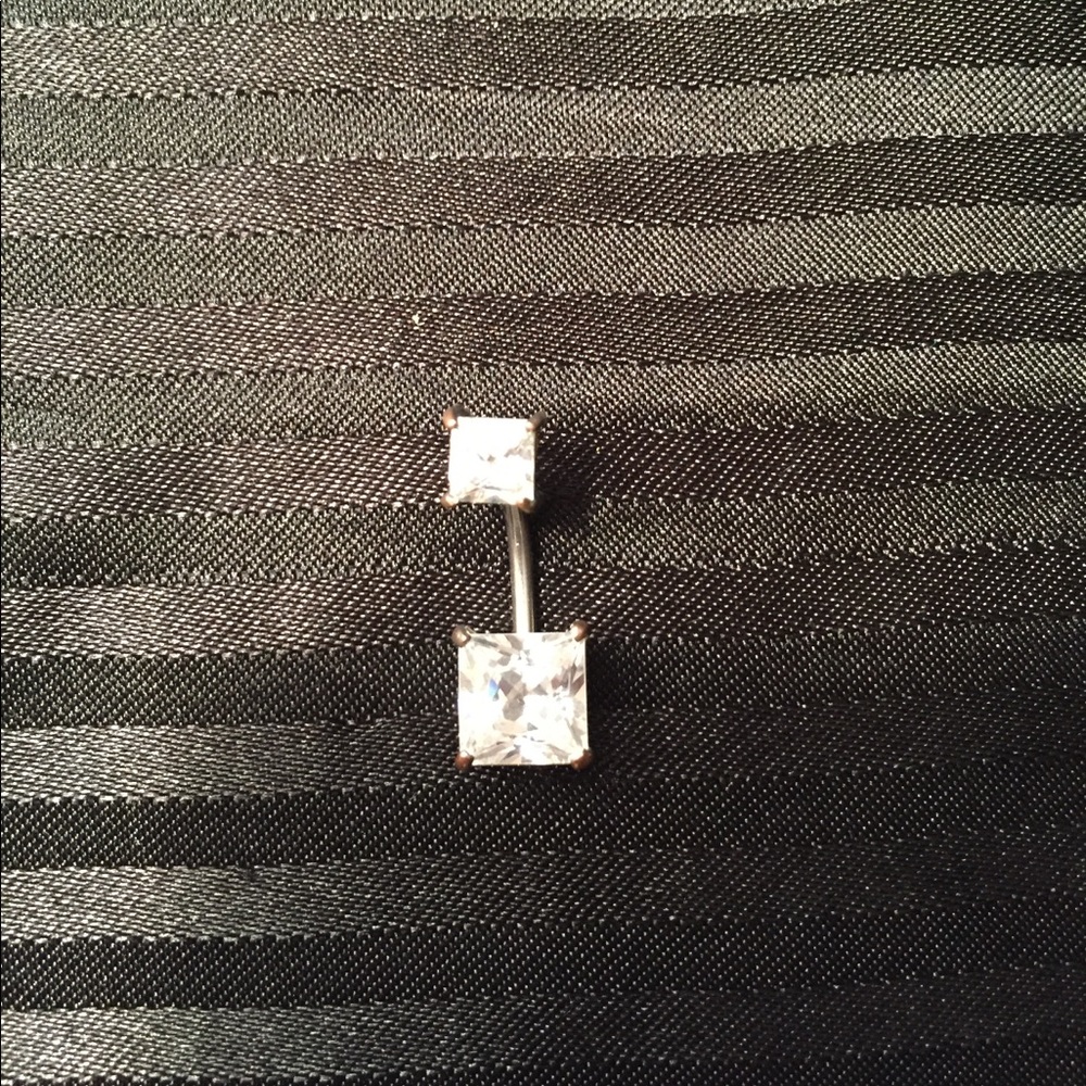 Square belly button ring