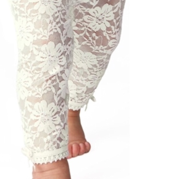 baby girl cream leggings