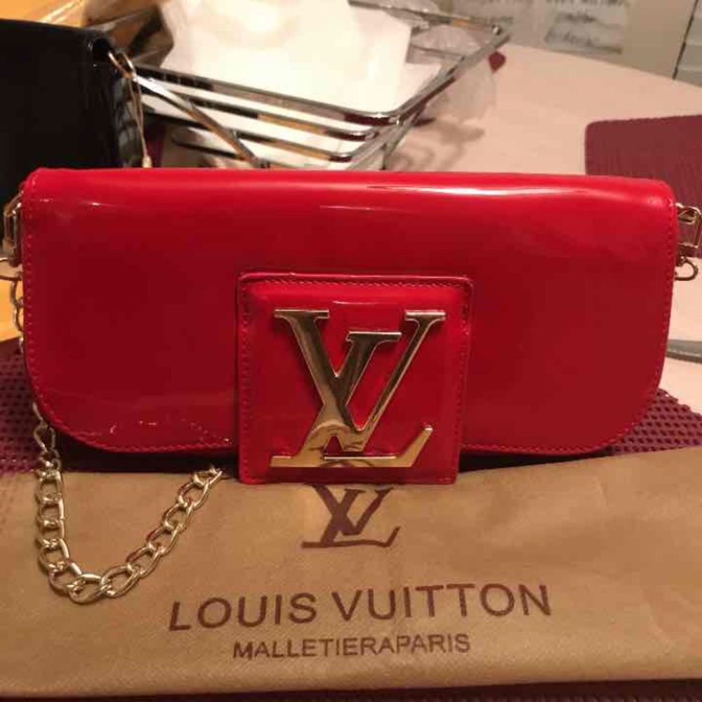 Fashion Clutch