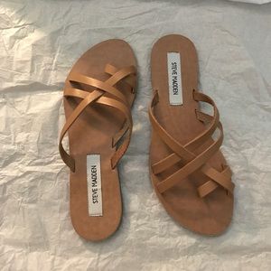 NWT STEVE MADDEN -antler