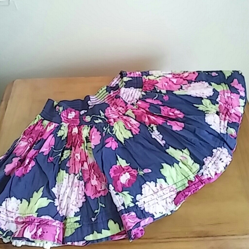 Adorable Abercrombie and Fitch Skirt