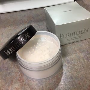 Laura Mercier Loose Powder New/Never Used!