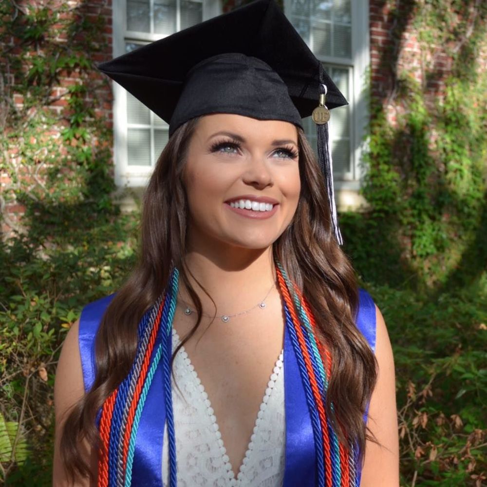 Meet your Posher, Jennifer