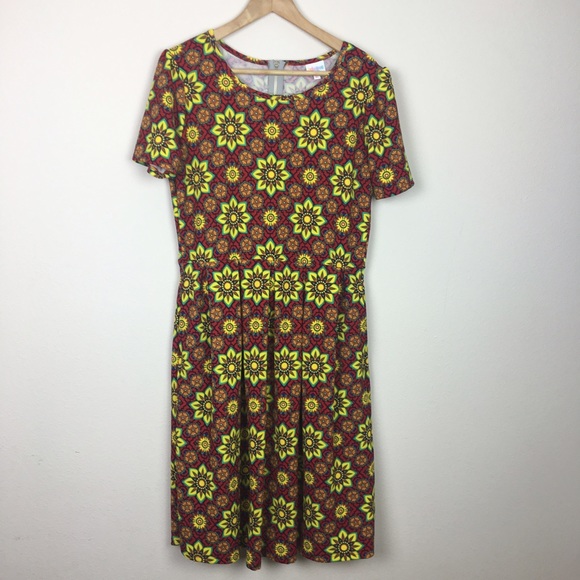LuLaRoe Dresses & Skirts - LuLaRoe Amelia Pocket Dress Size XL