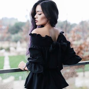 Black back bow & off-the-shoulder blouse