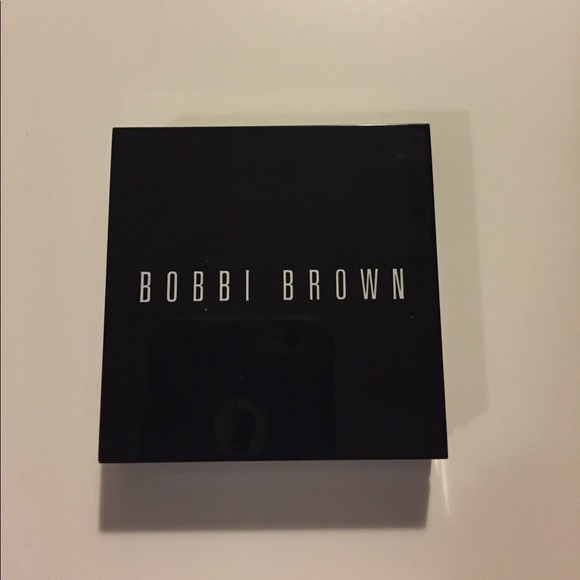 🆕Bobbi Brown Brightening Brick - Picture 2 of 2