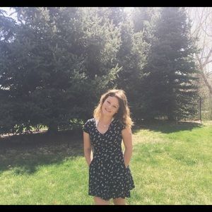 Meet your Posher, Caley