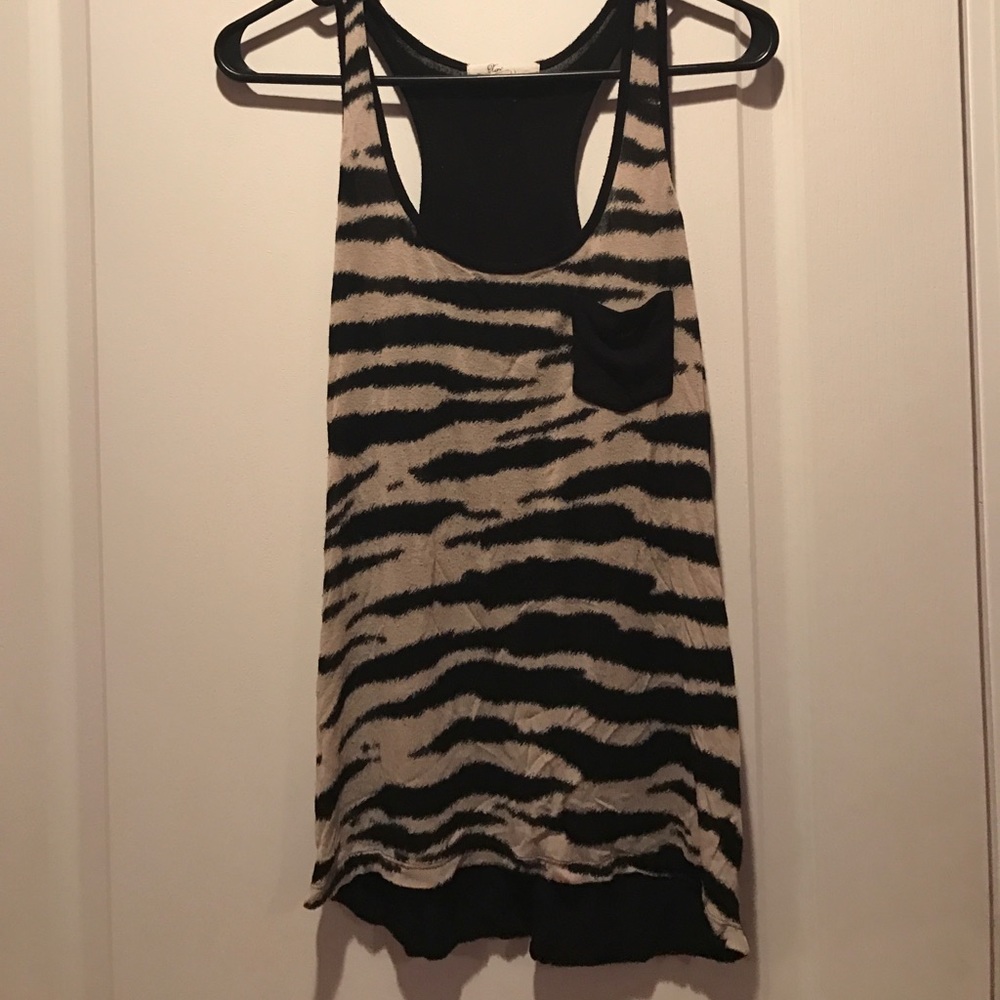 Zebra flowy tank top