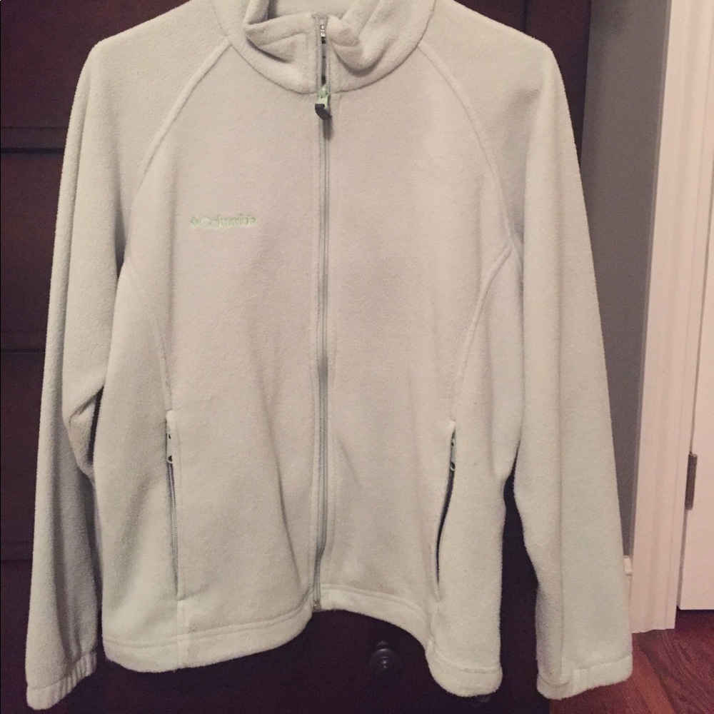 Mint green Columbia fleece. Front Zip.