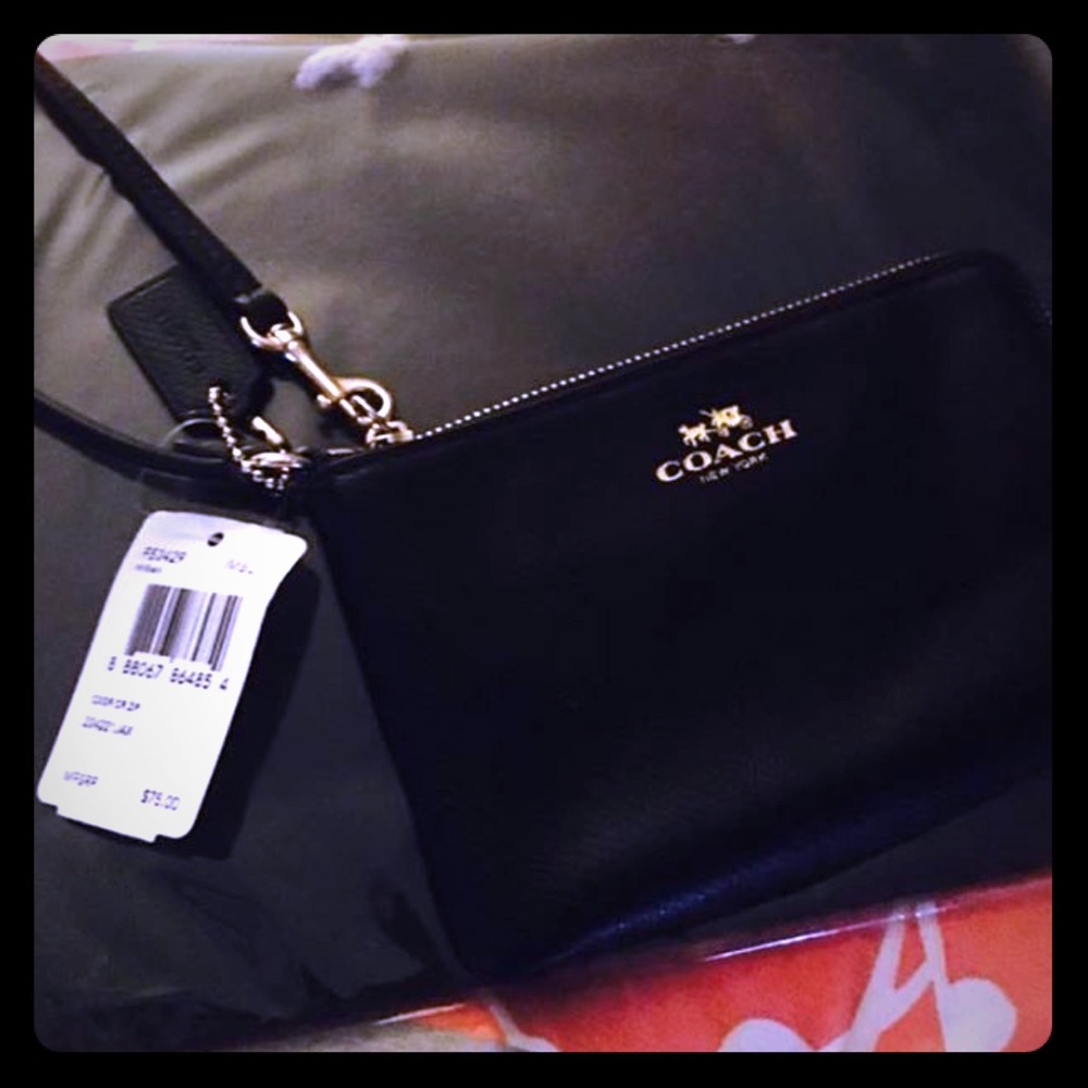 Authentic Coach Wristlet NWT