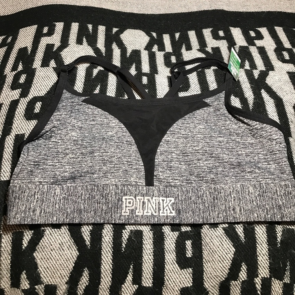 SALE💕VS PINK SPORTS BRA NWT LG - Picture 1 of 3