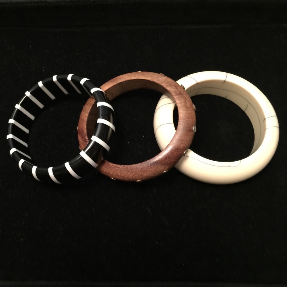 Cute sumer bangles from Banana Republic