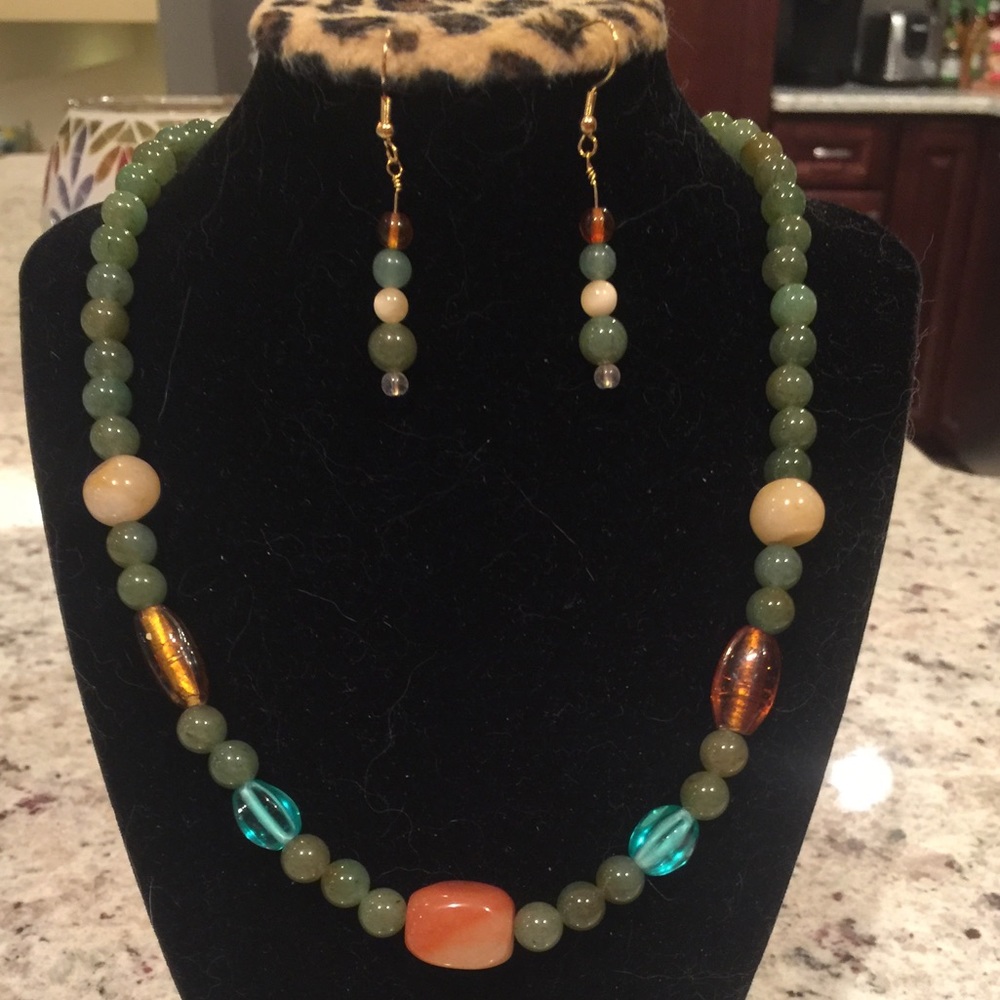 Agate necklace and earring set