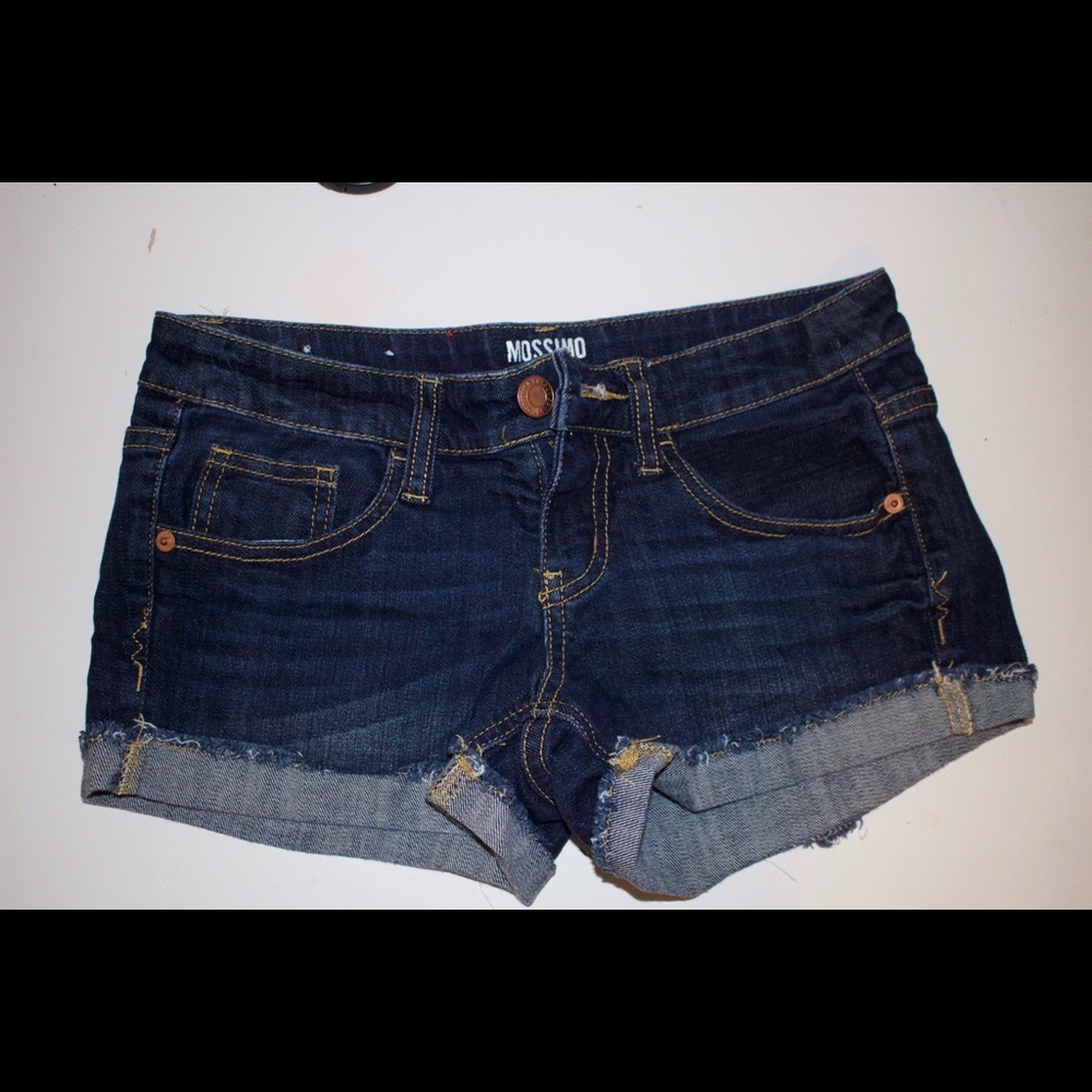 jean shorts!