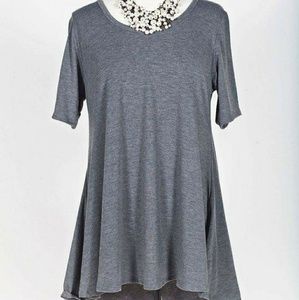 LuLaRoe Tops - Brand New Lularoe Perfect Tee XL LuLaRoe Tops - Brand New Lularoe Perfect Tee XL