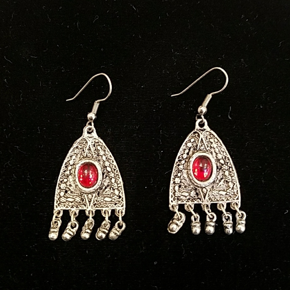 Boho Chic style dangly earrings with redstone