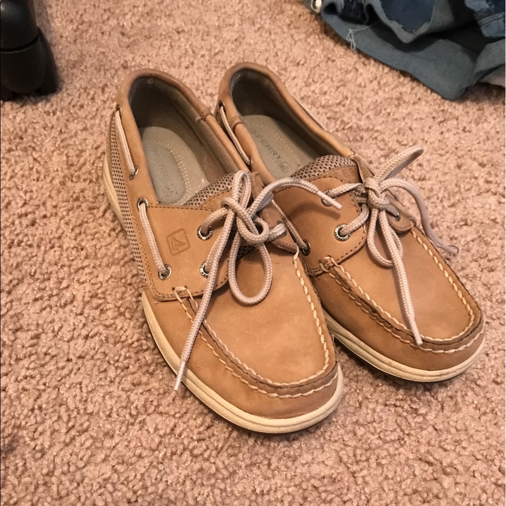 Sperrys!!