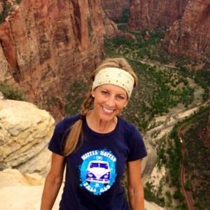 Meet your Posher, Robin