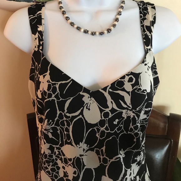 Ann Taylor Dress ❤️❤️👠👠👓👛 - Picture 2 of 6