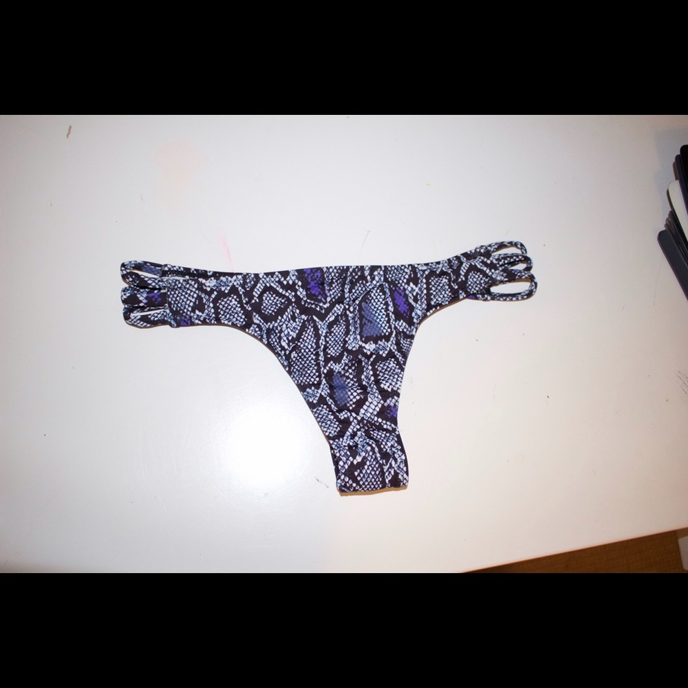 cheeky bikini bottoms!