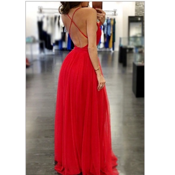 SOLD - Evening Dress - Picture 2 of 4