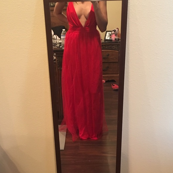 SOLD - Evening Dress - Picture 3 of 4