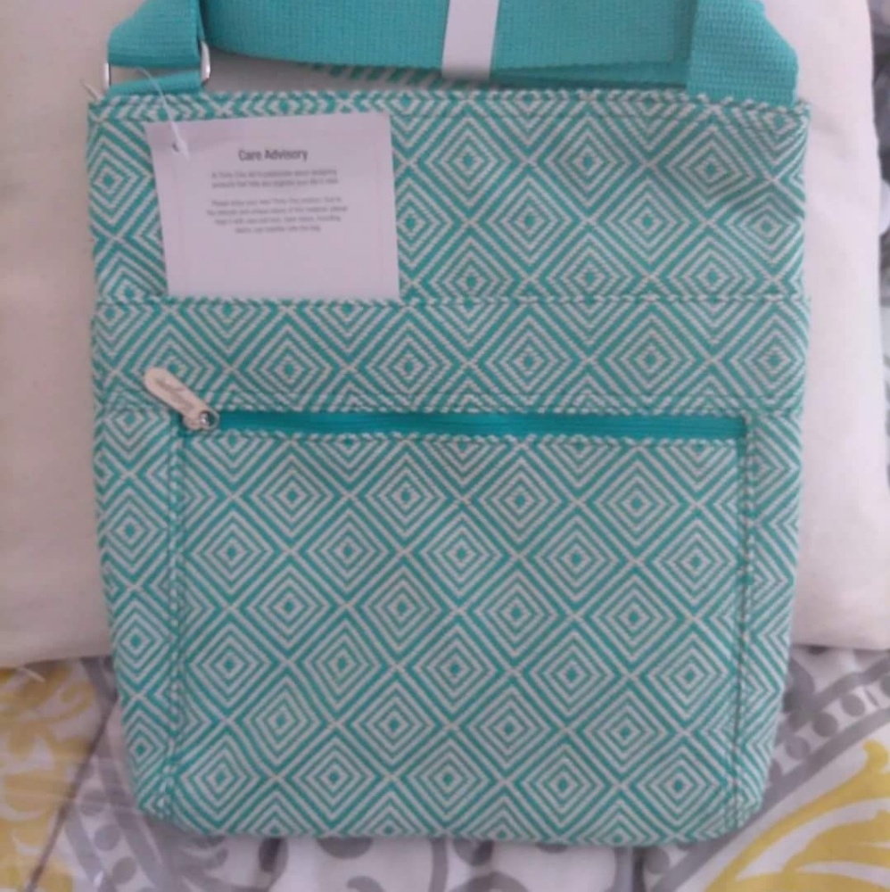 Thirty - One organizing shoulder bag