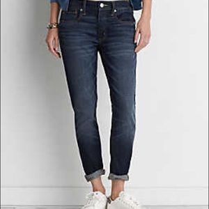 American Eagle Tomgirl Jeans